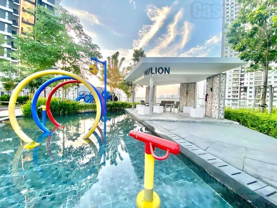 Urban Suites - 3Min Drive To Georgetown 18Min From Airport Modern Simplicity 3Br 2 Bathrooms Suites Jelutong Malaysia