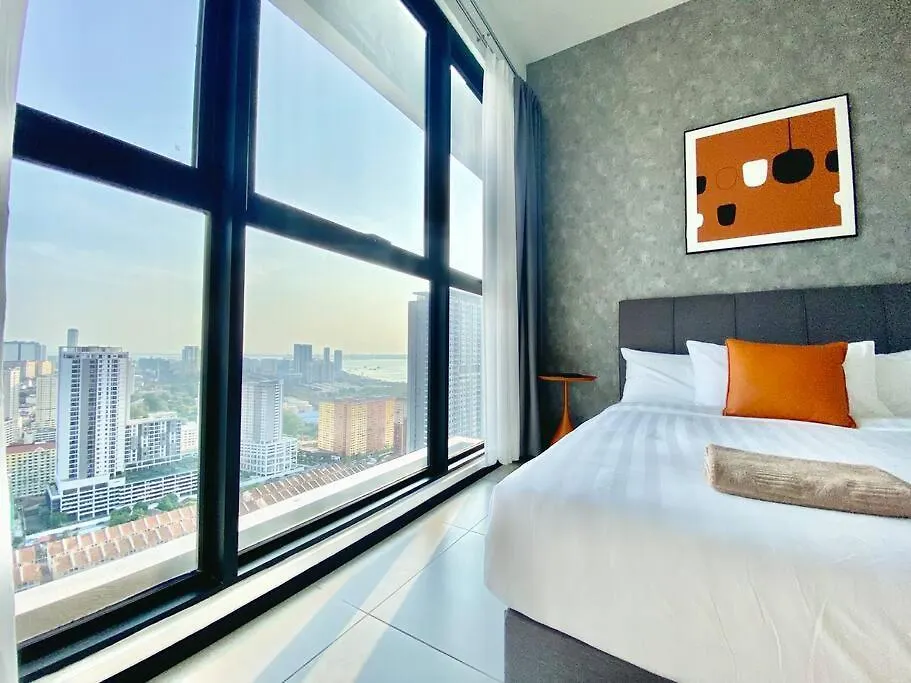 Urban Suites - 3Min Drive To Georgetown 18Min From Airport Modern Simplicity 3Br 2 Bathrooms Suites Jelutong Apartment