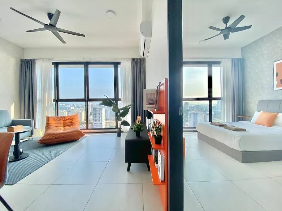 Urban Suites - 3Min Drive To Georgetown 18Min From Airport Modern Simplicity 3Br 2 Bathrooms Suites Jelutong