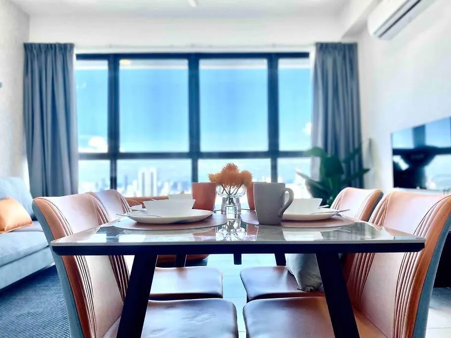 Urban Suites - 3Min Drive To Georgetown 18Min From Airport Modern Simplicity 3Br 2 Bathrooms Suites Jelutong 0*,