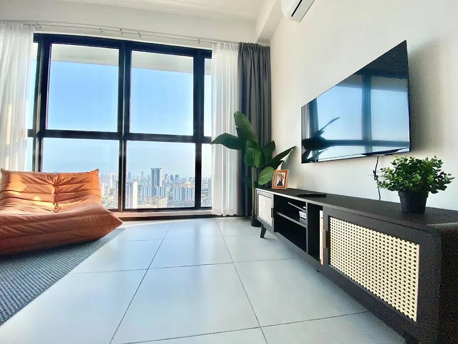 Urban Suites - 3Min Drive To Georgetown 18Min From Airport Modern Simplicity 3Br 2 Bathrooms Suites Jelutong 0*,
